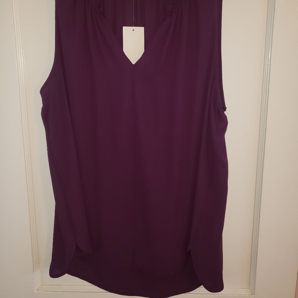 👖👠💼Vince Camuto Sleeveless Plum Top Sz M - Picture 3 of 7
